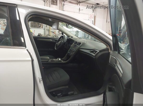 3FA6P0HD7JR264305 2018 FORD FUSION White Vista interior delantera