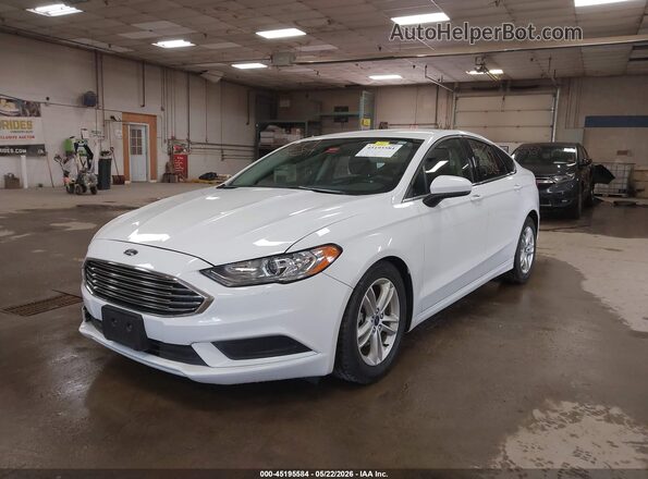 3FA6P0HD7JR264305 2018 FORD FUSION White Vista tres cuartos delantera izquierda