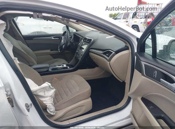 3FA6P0HD8LR112116 2020 FORD FUSION White Front interior view