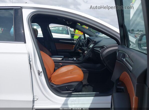 3FA6P0K97LR175938 2020 FORD FUSION White Front interior view