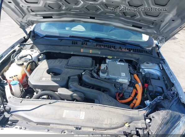 3FA6P0LU0KR267796 2019 FORD FUSION HYBRID Серебряный Вид сзади