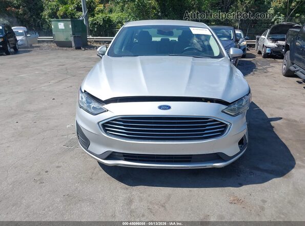 3FA6P0LU0KR267796 2019 FORD FUSION HYBRID Серебряный Вид щитка приборов