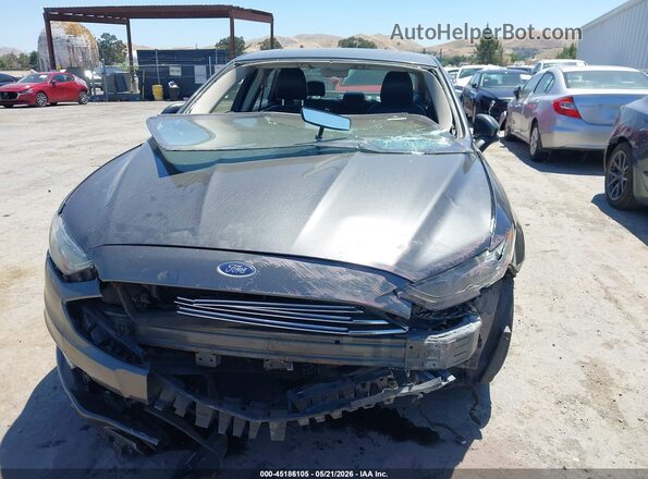 3FA6P0LU1HR300264 2017 FORD FUSION HYBRID Gray Vista interior trasera