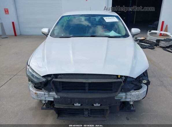 3FA6P0LU1HR314620 2017 FORD FUSION HYBRID Белый Вид задней части салона