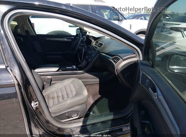 3FA6P0LU2HR114118 2017 FORD FUSION HYBRID Black წინა სალონის ხედი