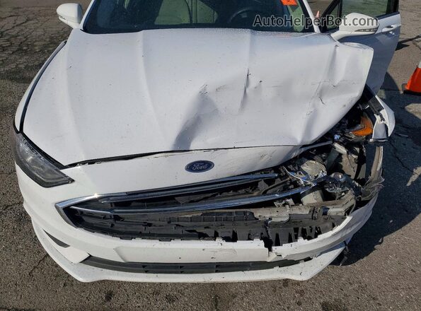 3FA6P0LU2JR221238 2018 FORD FUSION White Widok wnętrza z tyłu