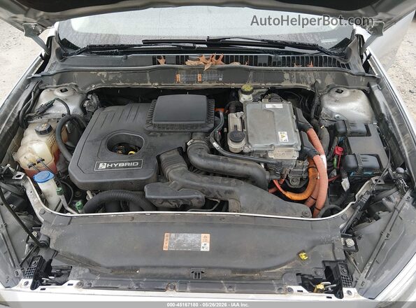 3FA6P0LU3HR323478 2017 FORD FUSION HYBRID Серебряный Вид сзади