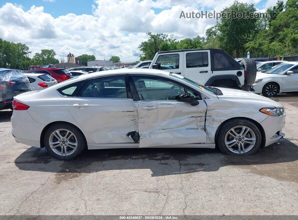 3FA6P0LU3JR250389 2018 FORD FUSION HYBRID White უკანა სალონის ხედი