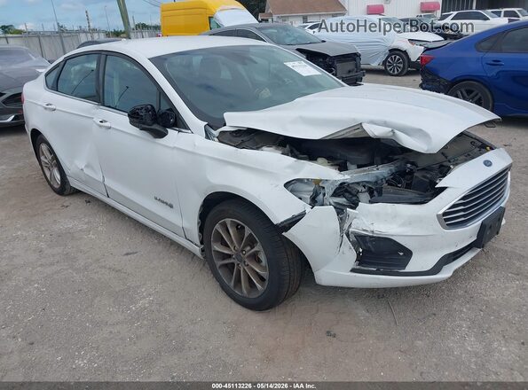 3FA6P0LU3KR120310 2019 FORD FUSION HYBRID White Front view