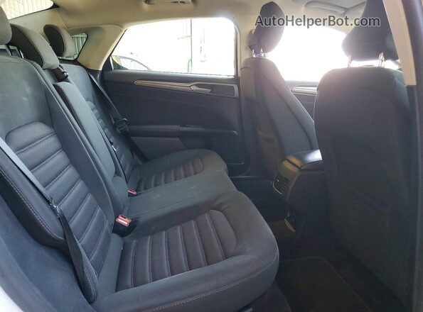 3FA6P0LU4HR319133 2017 FORD FUSION White Rear seats view