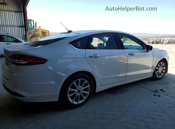 3FA6P0LU4HR319133 2017 FORD FUSION White Rear right