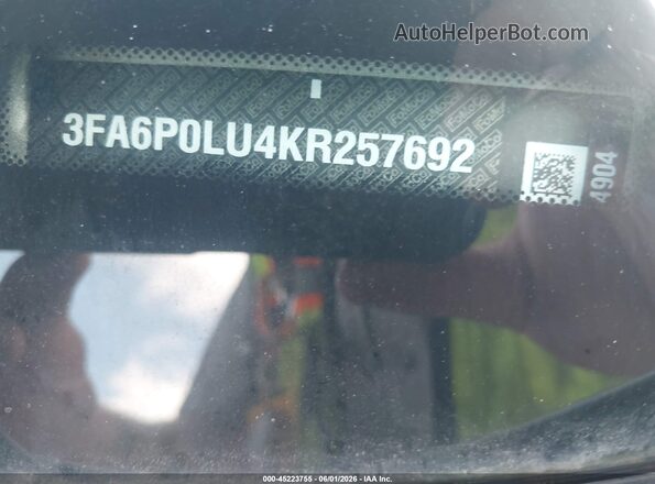 3FA6P0LU4KR257692 2019 FORD FUSION HYBRID Серебряный 