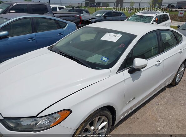 3FA6P0LU5HR260898 2017 FORD FUSION HYBRID White Вид спереду