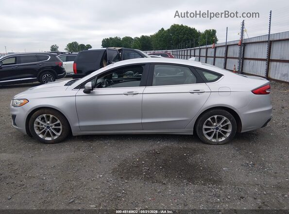3FA6P0LU5KR188690 2019 FORD FUSION HYBRID Silver 360 interior view
