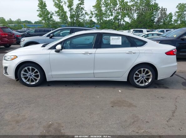 3FA6P0LU6LR123610 2020 FORD FUSION White 360 interior view