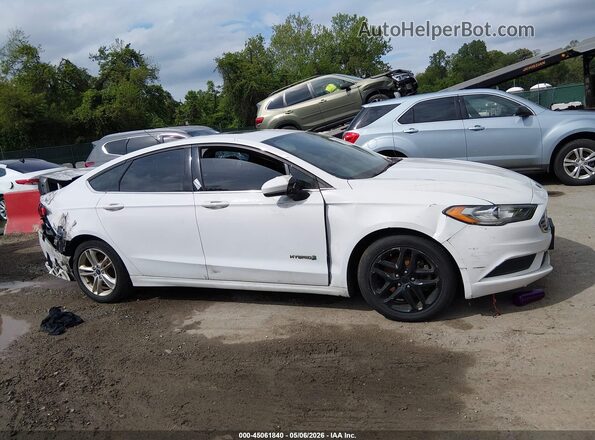 3FA6P0LU7JR169153 2018 FORD FUSION HYBRID White 