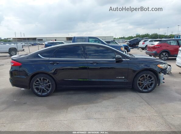 3FA6P0LU7JR286781 2018 FORD FUSION HYBRID Black Rear interior view