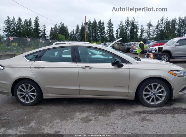 3FA6P0LU9HR355321 2017 FORD FUSION HYBRID Tan Սալոնի հետևի տեսք