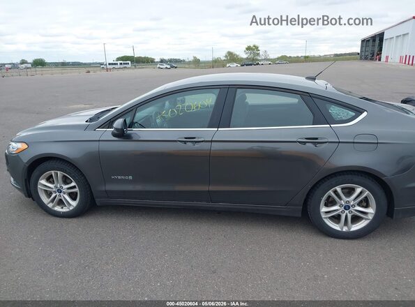 3FA6P0LU9JR232429 2018 FORD FUSION HYBRID Gray 360 interior view