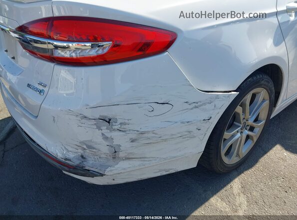 3FA6P0LUXHR287756 2017 FORD FUSION HYBRID Белый Вид спереди
