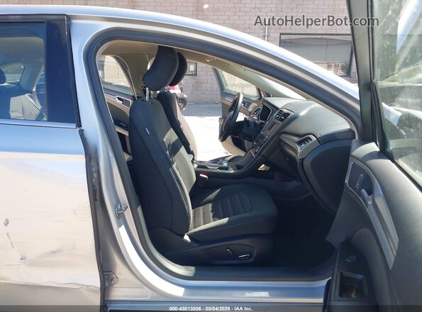 3FA6P0LUXHR355439 2017 FORD FUSION HYBRID Gray Widok wnętrza z przodu
