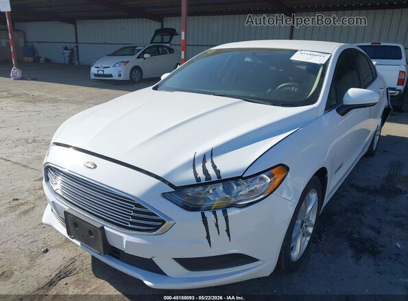 3FA6P0LUXJR269103 2018 FORD FUSION HYBRID White Դիմացի տեսք
