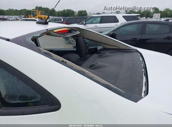 3FADP4AJ2KM164352 2019 FORD FIESTA White Դիմացի տեսք