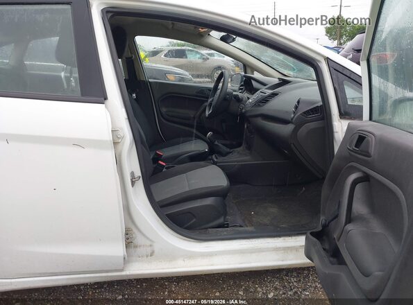 3FADP4AJ2KM164352 2019 FORD FIESTA White Սալոնի դիմացի տեսք