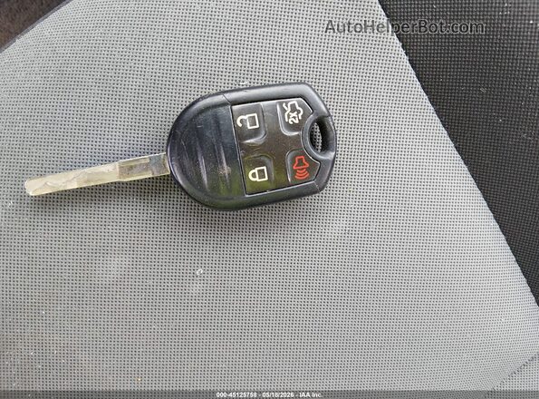 3FADP4AJ3HM168208 2017 FORD FIESTA White Widok deski rozdzielczej