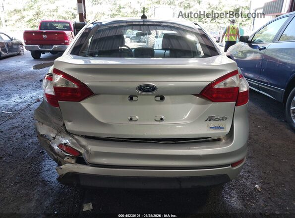 3FADP4AJ8GM142606 2016 FORD FIESTA Silver 