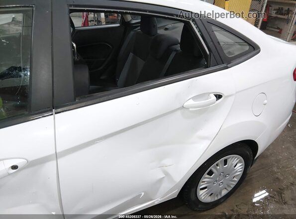 3FADP4AJ8KM110828 2019 FORD FIESTA White Vista frontal