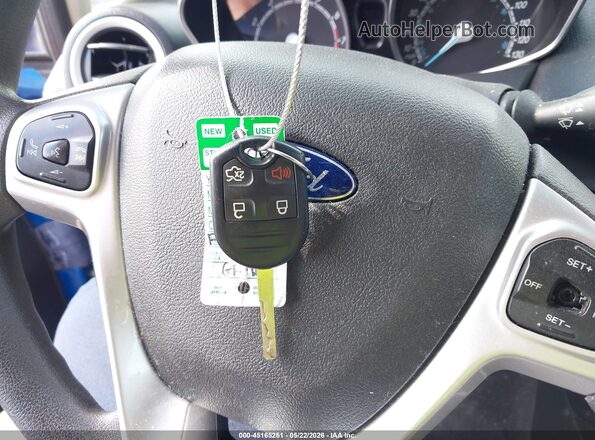 3FADP4BJ0JM113557 2018 FORD FIESTA Blue Առջևի վահանակի տեսք