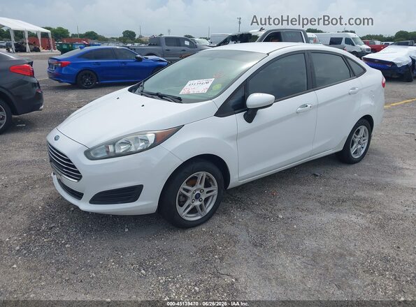 3FADP4BJ5HM110700 2017 FORD FIESTA White Առջևի ձախ երեք քառորդ տեսարան