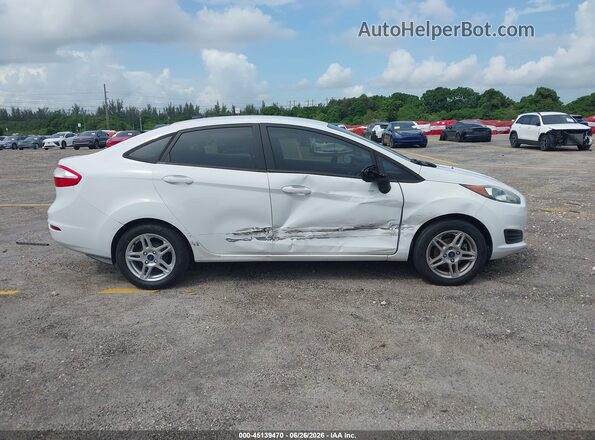3FADP4BJ5HM110700 2017 FORD FIESTA White Սալոնի հետևի տեսք