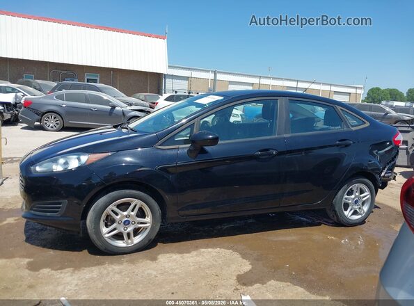 3FADP4BJ6HM137582 2017 FORD FIESTA Черный 
