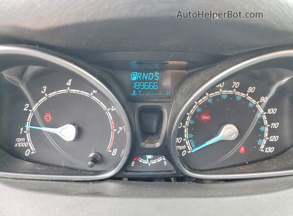 3FADP4BJ8HM156862 2017 FORD FIESTA White Widok zestawu wskaźników