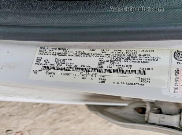 3FADP4BJ8HM156862 2017 FORD FIESTA White Widok komory silnika