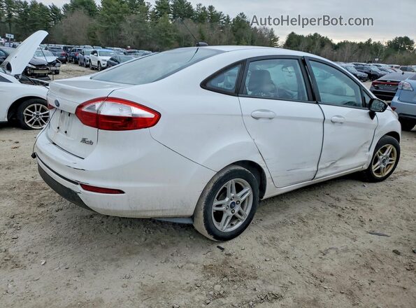 3FADP4BJ8HM156862 2017 FORD FIESTA White Tył prawy