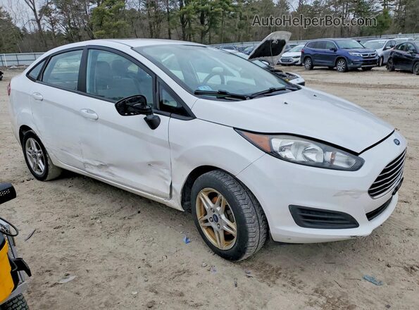 3FADP4BJ8HM156862 2017 FORD FIESTA White Przód prawy