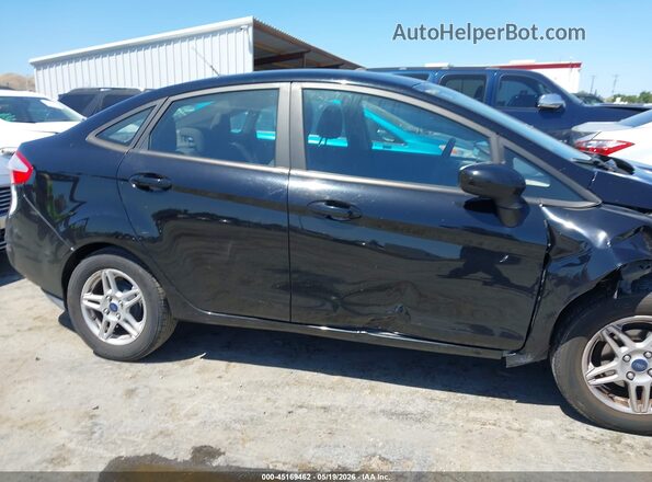 3FADP4BJXHM128903 2017 FORD FIESTA Black Вид задньої частини салону