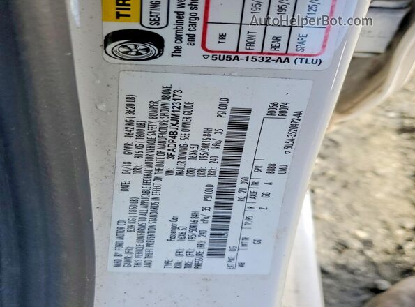 3FADP4BJXJM123173 2018 FORD FIESTA White 