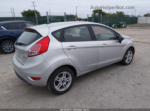 3FADP4EJ3JM115489 2018 FORD FIESTA Silver Հետևի աջ