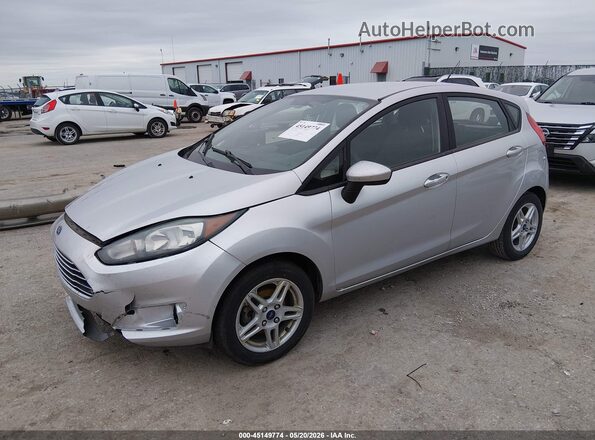 3FADP4EJ3JM115489 2018 FORD FIESTA Silver Առջևի ձախ երեք քառորդ տեսարան