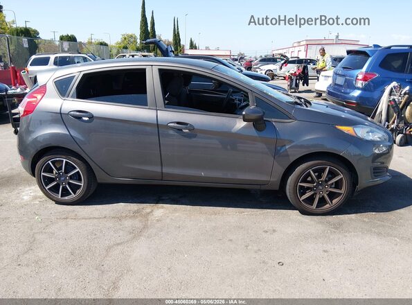 3FADP4EJ5JM146954 2018 FORD FIESTA Gray Rear interior view