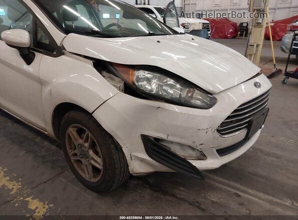 3FADP4EJ6HM119045 2017 FORD FIESTA White Vista frontal