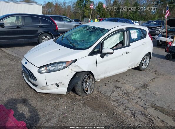 3FADP4EJ6KM122051 2019 FORD FIESTA Белый Передняя левая четверть
