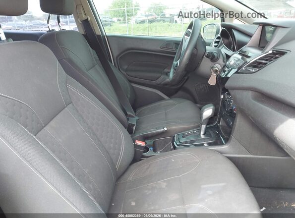 3FADP4EJ6KM128108 2019 FORD FIESTA White Widok wnętrza z przodu