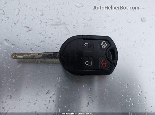 3FADP4EJXHM109814 2017 FORD FIESTA Белый Вид панели приборов