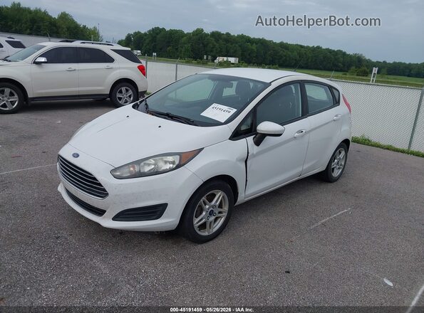 3FADP4EJXKM101977 2019 FORD FIESTA White Передня ліва чверть