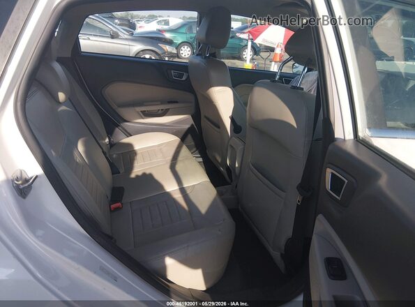 3FADP4FJ3GM144272 2016 FORD FIESTA White Вид наклейки з VIN-кодом